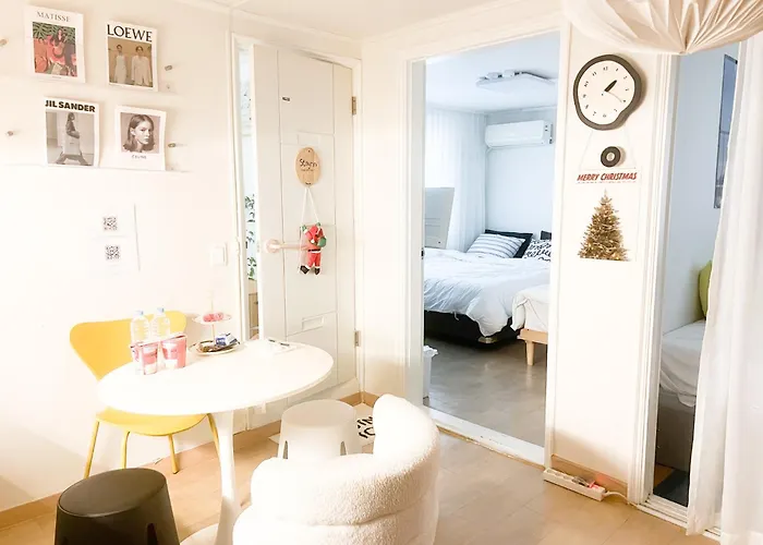 아파트 Near Lotte World, Kspo Dome, Coex, Olympic Park, 2 Rooms, 1 Queen Beds, 2single Bed, 4 People 서울특별시