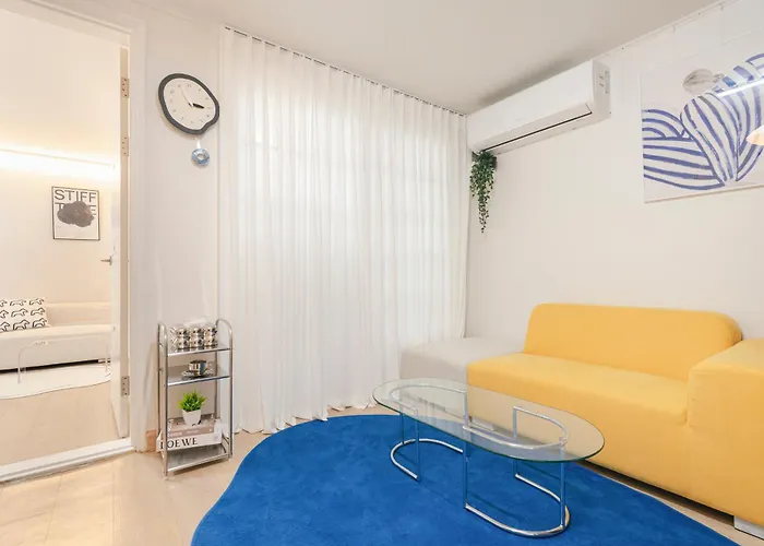 아파트 Near Lotte World, Kspo Dome, Coex, Olympic Park, 2 Rooms, 1 Queen Beds, 2single Bed, 4 People *