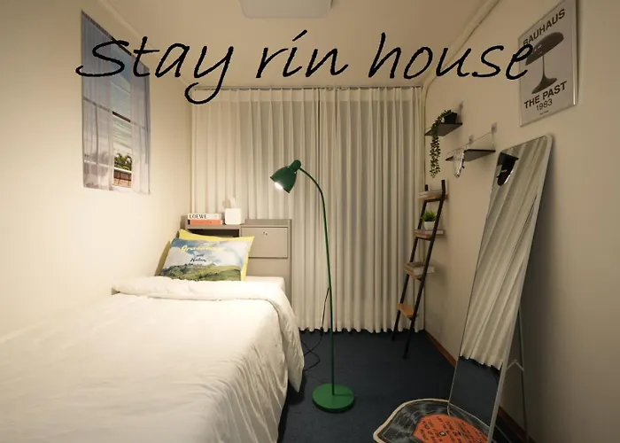 Near Lotte World, Kspo Dome, Coex, Olympic Park, 2 Rooms, 1 Queen Beds, 2single Bed, 4 People *